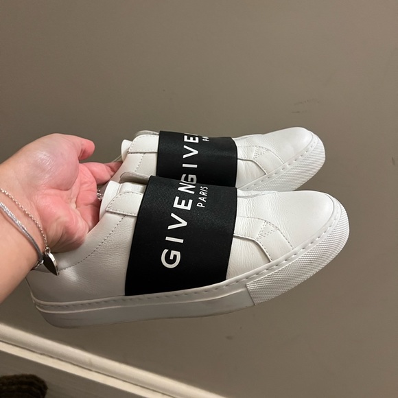 GIVENCHY slip on sneakers (authentic) - Picture 3 of 5